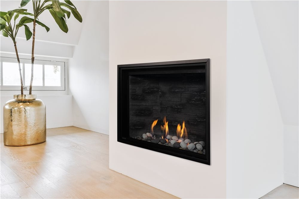 Montigo DelRay Square 42" Direct Vent Fireplace