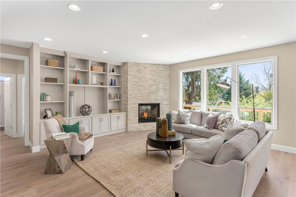 Montigo Divine H42 See-Through Fireplace