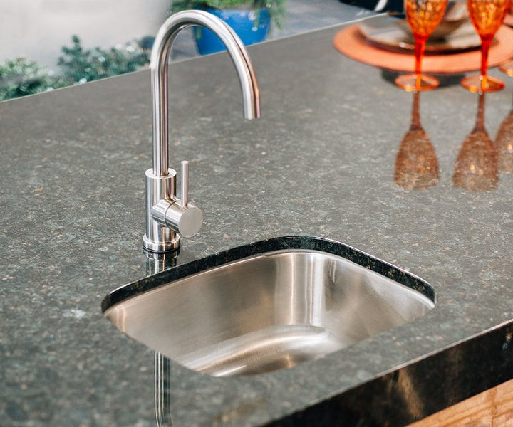 TrueFlame 19" x 15" Stainless Steel Undermount Outdoor Sink