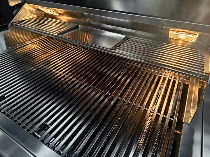 TrueFlame 32" 4-Burner Built-In Gas Grill